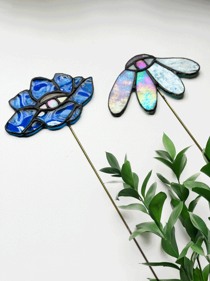 Eye - Bloom Stained Glass Plant Stakes - Faux Theory Design