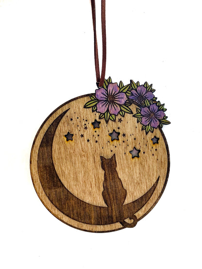 Floral Yule Cat Ornament - Faux Theory Design