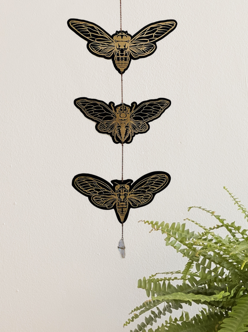 Black Cicada Garland