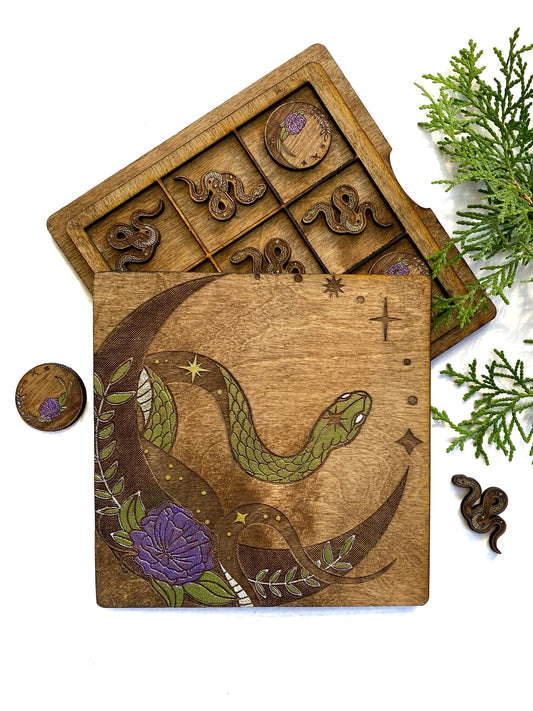 Snake and Moons | Wooden Tic-Tac-Toe Game - Faux Theory Design