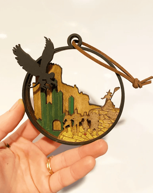 Wizard of Oz Ornament - Faux Theory Design